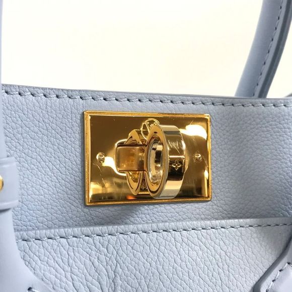 Louis Vuitton On My Side PM Mahina Leather Handbag Blue - Picture 8 of 16